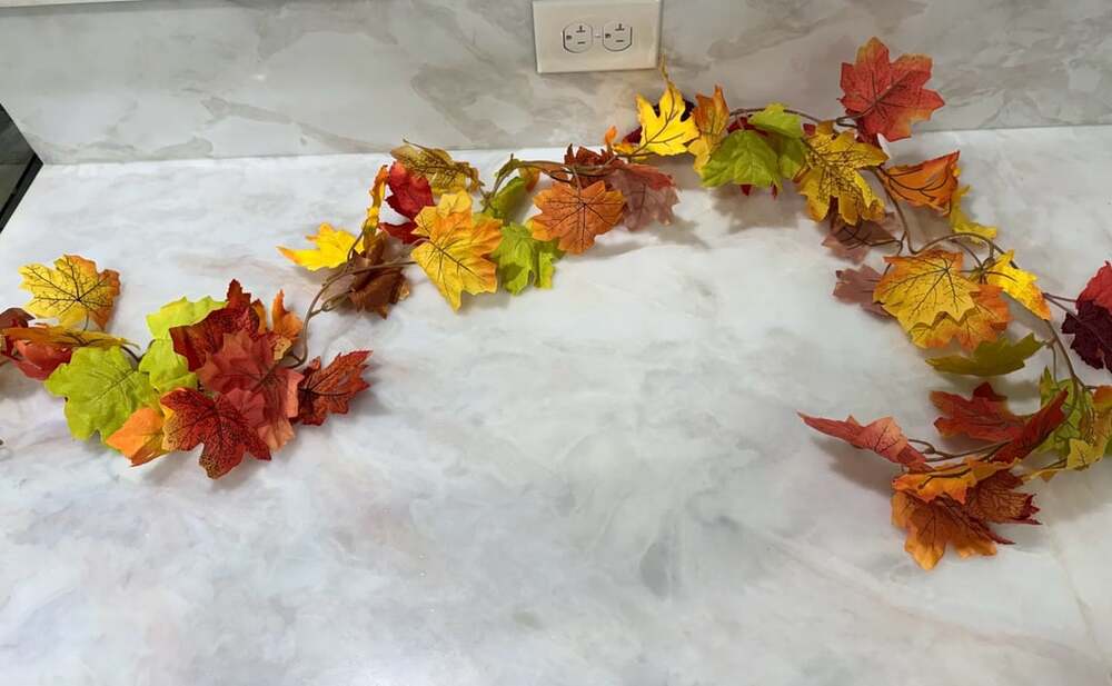 Artificial Autumn Maple Leaf Garland Fall Vine Decor